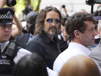 Russell Brand accuse
