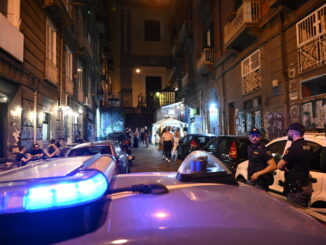 Napoli violenza
