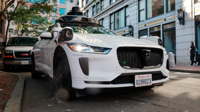 robotaxi Waymo