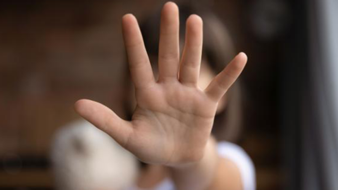 abusi nipote condanna