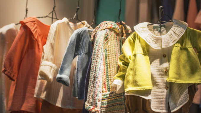 vestiti piombo colore