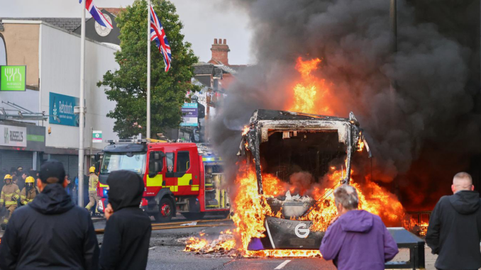 Belfast violenza