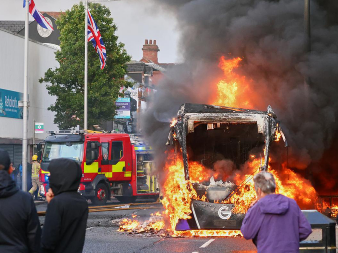 Belfast violenza