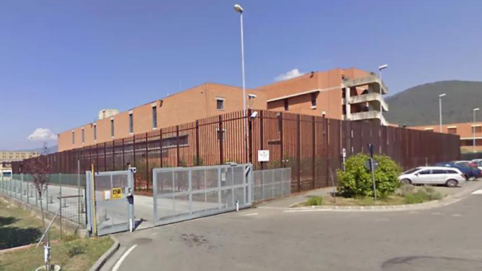 detenuto carcere Prato
