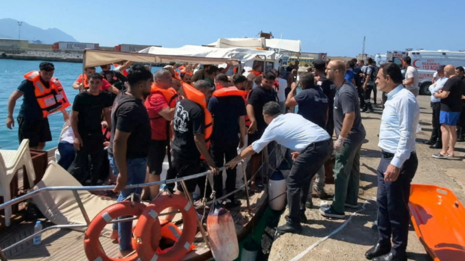 Cipro traghetto affondato
